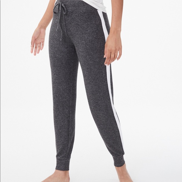 Aero Side-Striped Jogger - Picture 2 of 8